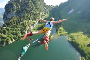 广东男篮士气爆棚，亚洲杯半决赛硬碰迈阿密热火，剑指晋级！-半岛体育APP