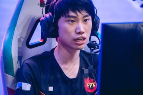 Doinb新星挺进下一轮表现惊艳，热火未来可期！的简单介绍-半岛体育下载